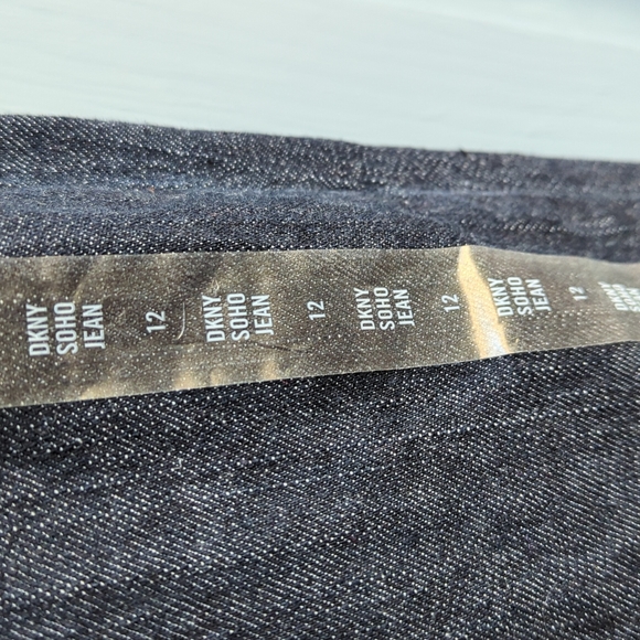 DKNY Soho Jeans - Picture 2 of 9
